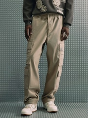 لون طبيعي - بنطلون كارغو فضفاض من River Island - صورة 1 من 4