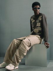 لون طبيعي - بنطلون كارغو فضفاض من River Island - صورة 2 من 4