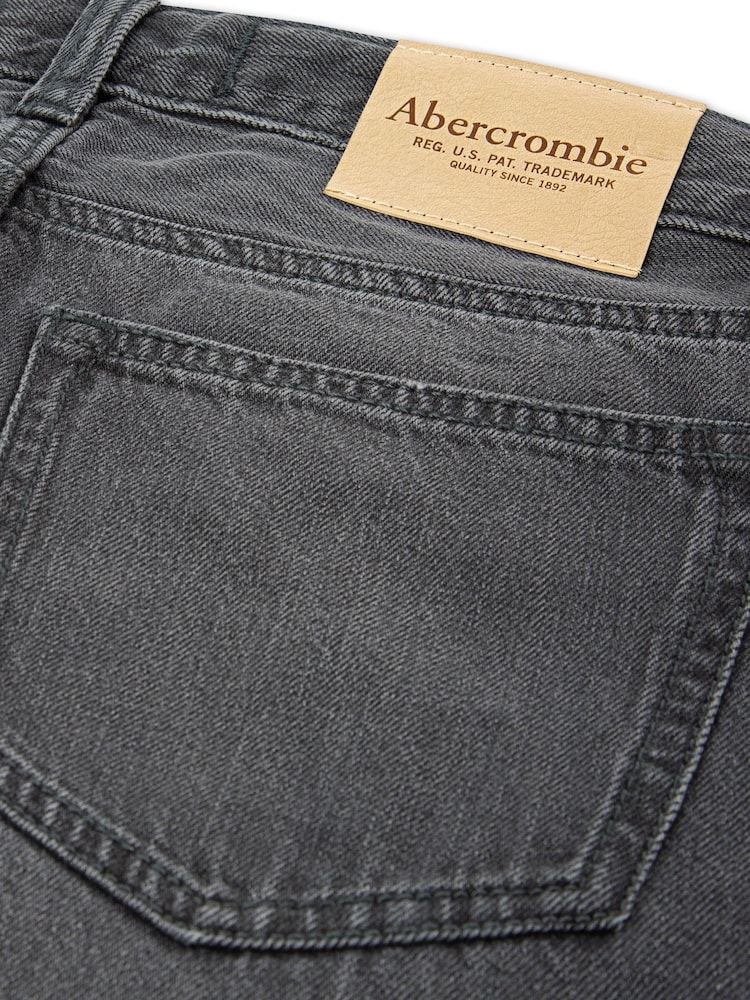 Abercrombie & Fitch Grey Baggy Fit Jeans - Image 6 of 6 Abercrombie & Fitch Grey Baggy Fit Jeans - Image 6 of 6