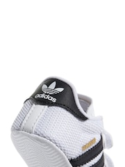 adidas Originals Superstar Kids Trainers - Image 7 of 9