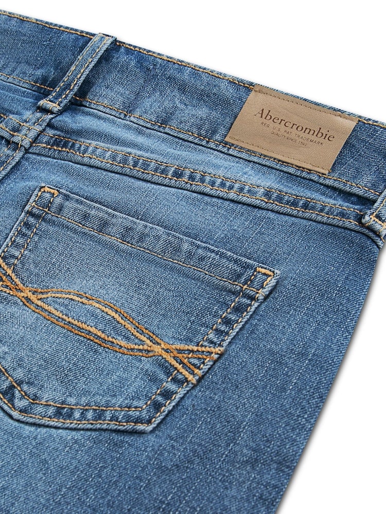 Abercrombie & Fitch Blue Denim Classic Mini Skirt - Image 6 of 6 Abercrombie & Fitch Blue Denim Classic Mini Skirt - Image 6 of 6