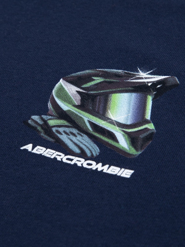 Abercrombie & Fitch Racing Helmet T-Shirt - Immagine 3 di 3 Abercrombie & Fitch Racing Helmet T-Shirt - Immagine 3 di 3