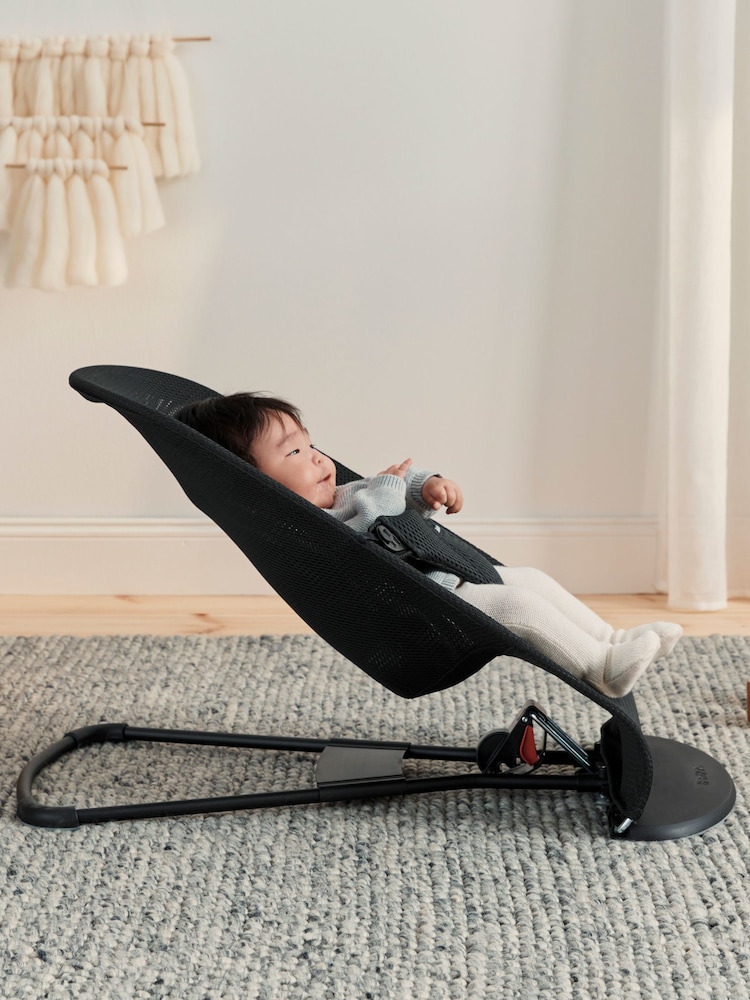 BabyBjörn Black Baby Bouncer Bliss 3D Mesh - Image 2 of 4