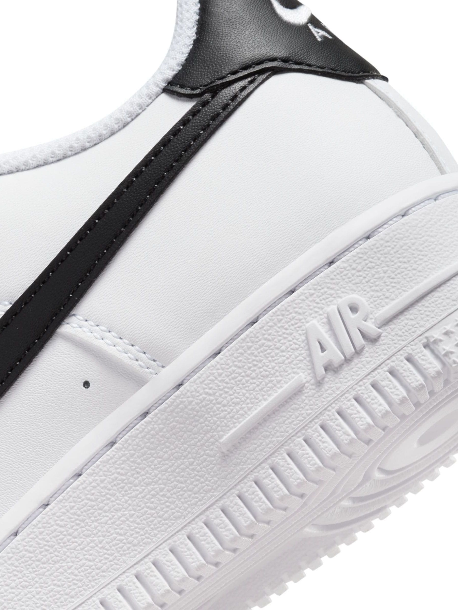 Nike white  and  black air force 1 07 an20 trainers clearance