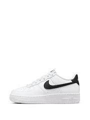 Nike White/Black Air Force 1 Youth Trainers - Image 4 of 14