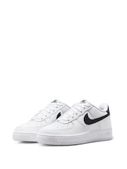 Nike White/Black Air Force 1 Youth Trainers - Image 7 of 14