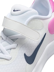 Nike White/Pink Junior Revolution 7 Trainers - Image 7 of 8