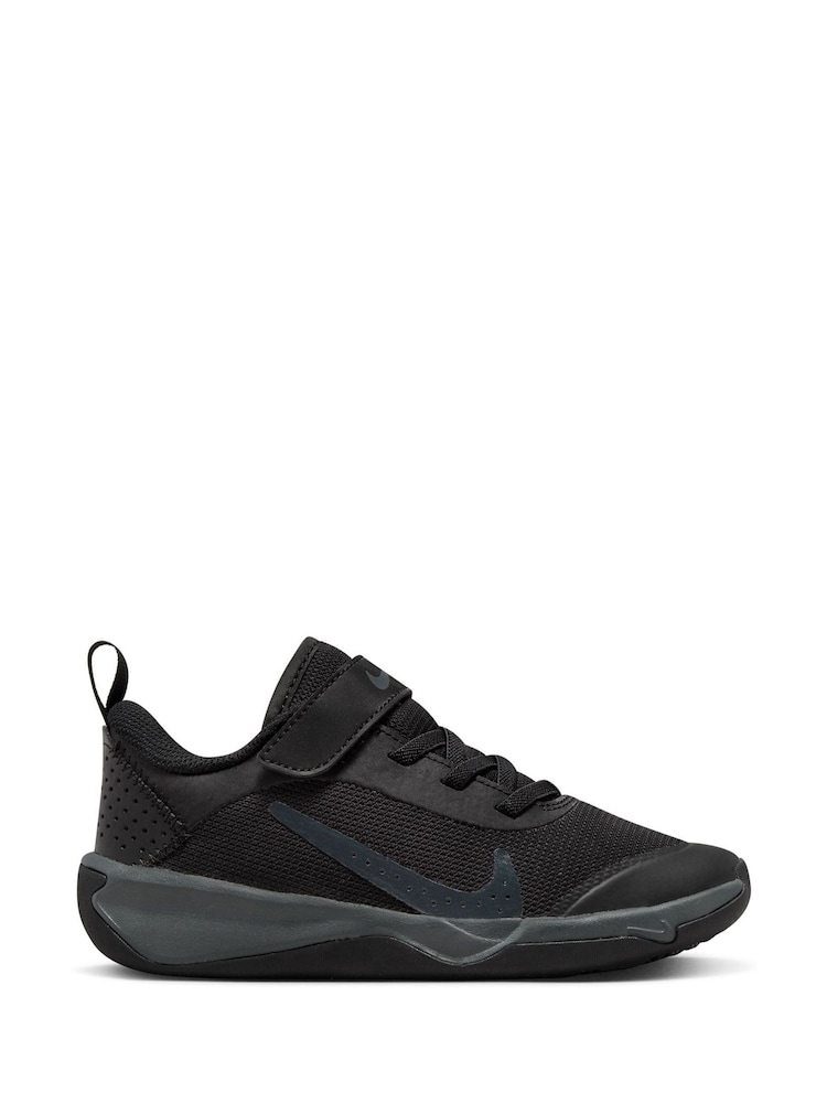 Nike Black Junior Omni Multi Court Trainers - Image 1 of 9