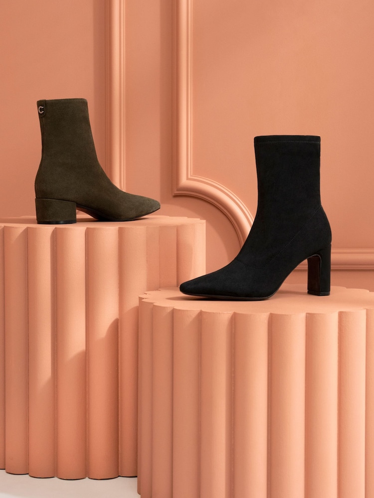Carvela Green Padova Suede Ankle Boots - Image 2 of 4 Carvela Green Padova Suede Ankle Boots - Image 2 of 4
