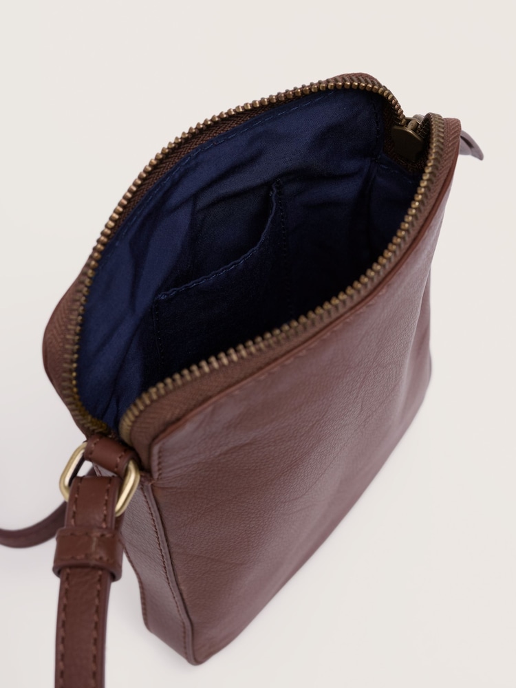 Seasalt Cornwall Brown Kenwyn Phone Bag - Image 6 of 6 Seasalt Cornwall Brown Kenwyn Phone Bag - Image 6 of 6