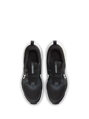 Nike Black/White Youth Cosmic Running Trainers - Image 7 of 11