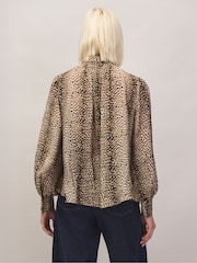 Ro&Zo Animal Petite Print Seam Detail  Top - Image 5 of 6
