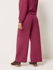Rosso - M&Co Petite Set felpa e pantaloni joggers a gamba larga - Immagine 3 di 6
