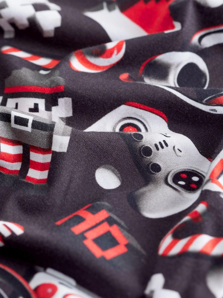 Red/Black Gamer Christmas Pyjamas (3-16yrs) - Image 7 of 7