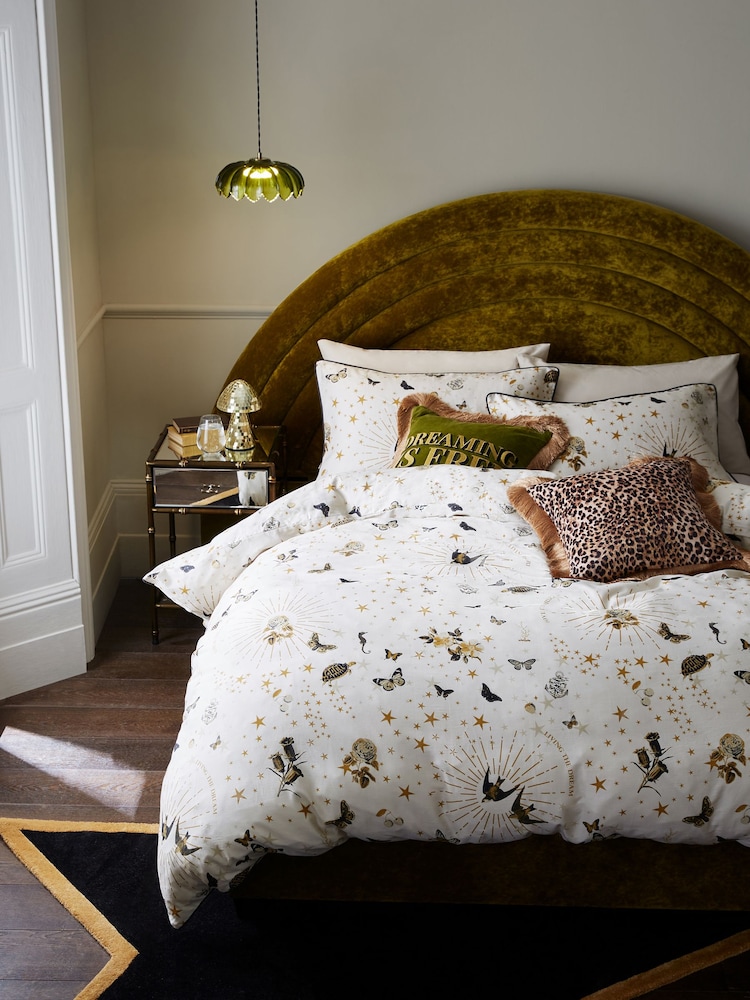 Rockett St George Jane's Rose 200 Thread Count Duvet Cover and Pillowcase Set - Image 1 of 7 Rockett St George Jane's Rose 200 Thread Count Duvet Cover and Pillowcase Set - Image 1 of 7