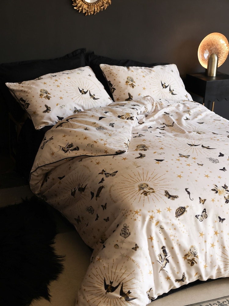 Rockett St George 200 Thread Count Duvet Cover and Pillowcase Set - Image 2 of 5 Rockett St George 200 Thread Count Duvet Cover and Pillowcase Set - Image 2 of 5