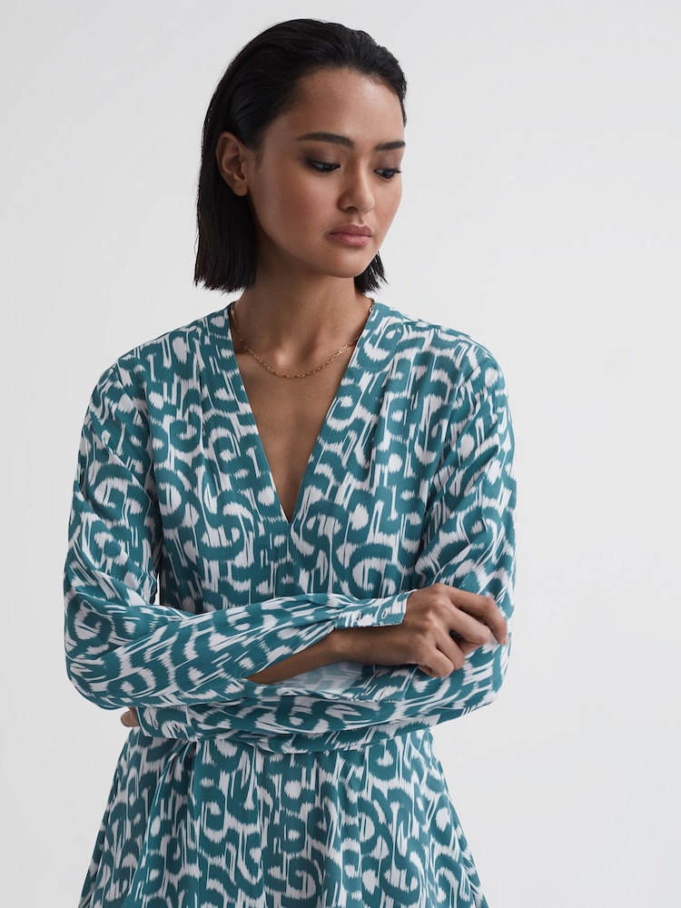 Reiss Teal/White Briella Belted V-Neck Long Sleeve Dress - Image 4 of 4