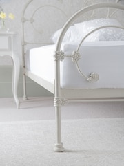 Laura Ashley Ivory Somerset Metal Bed Frame - Image 5 of 6