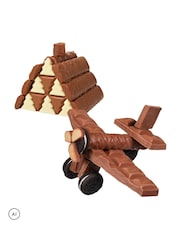 Cadbury Dairy Milk and Oreo Make Your Own Aeroplane Christmas Cabin Kit Bundle - Image 3 of 4