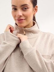 Neutrale Farbe - Sweatshirt mit Viertelreißverschluss (Umstandsmode) - Bild 5 von 8