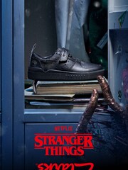 Clarks Black Standard Fit (F) Somerset Shoes - Image 2 of 8