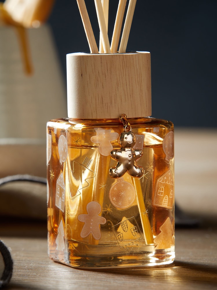Baked Gingerbread Fragranced 70ml Christmas Reedless Diffuser - Image 2 of 4