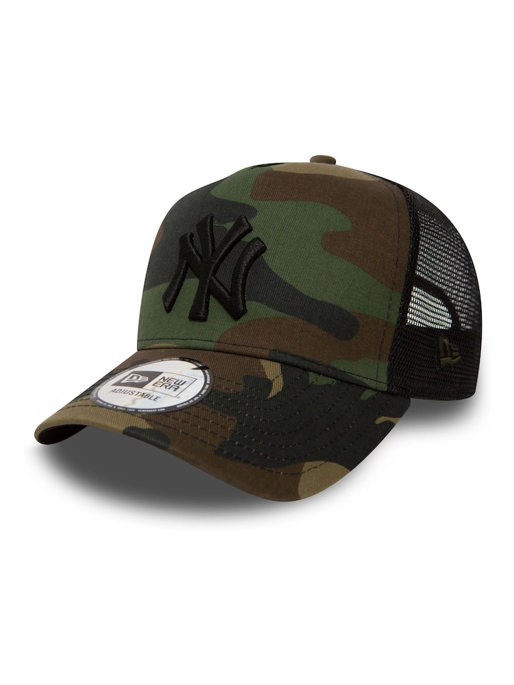 New Era® New York Yankees Kids Camo 9FORTY 100% Cotton Trucker Cap - Image 1 of 1