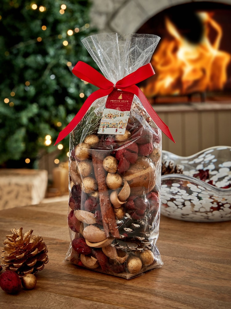 Festive Spice Scented Christmas Pot Pourri - Image 2 of 5