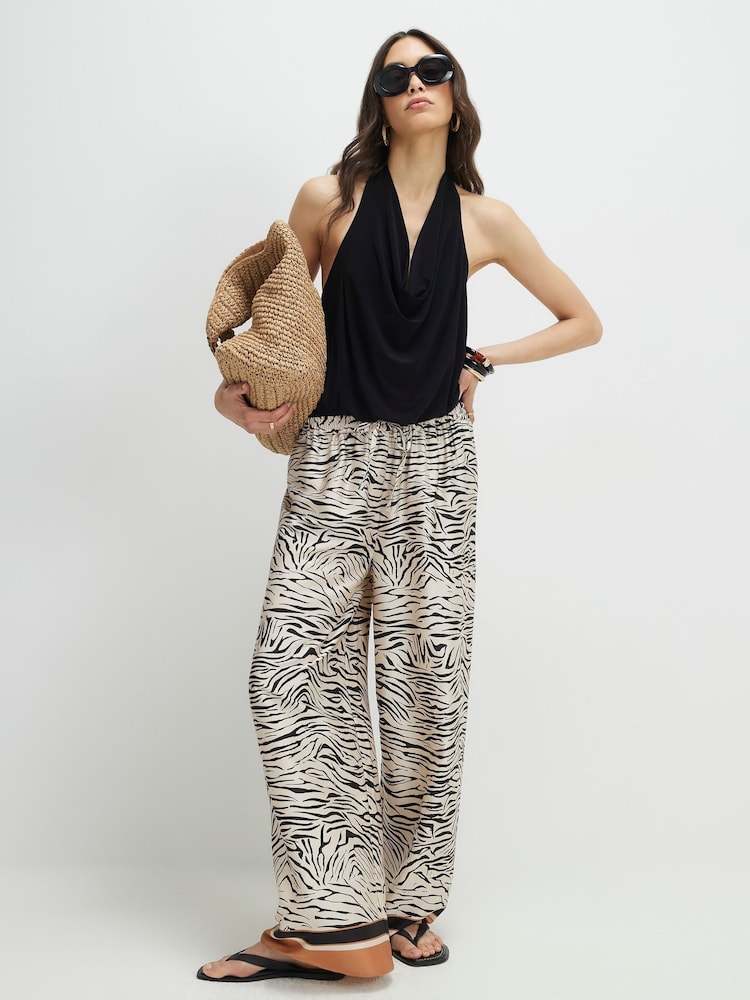 River Island Pull On Zebra Print Satin Wide Leg Trousers - Bilde 1 av 4 River Island Pull On Zebra Print Satin Wide Leg Trousers - Bilde 1 av 4
