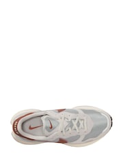 Nike Grey Phoenix Waffle Trainers - Image 12 of 15