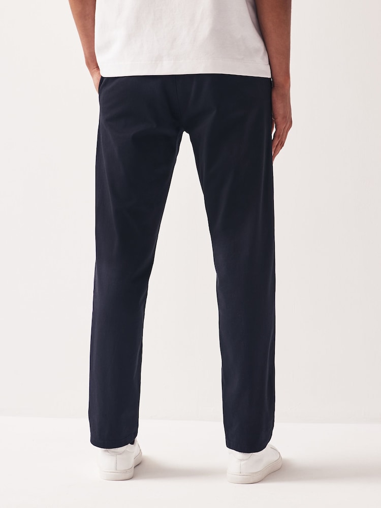 Bleu marine - Ajustement droit - Pantalon chino stretch - Image 5 of 11