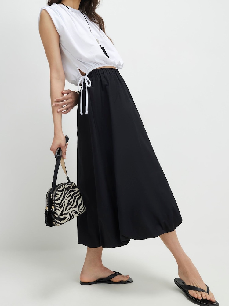 River Island Black Bubble Hem Midi Skirt - Image 2 of 4 River Island Black Bubble Hem Midi Skirt - Image 2 of 4