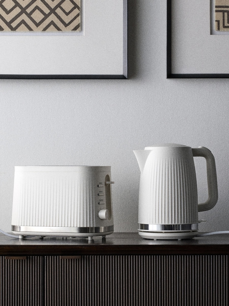The Set Cream/ Chrome Combined Set Kettle and 2 Slice Toaster - Image 1 of 1