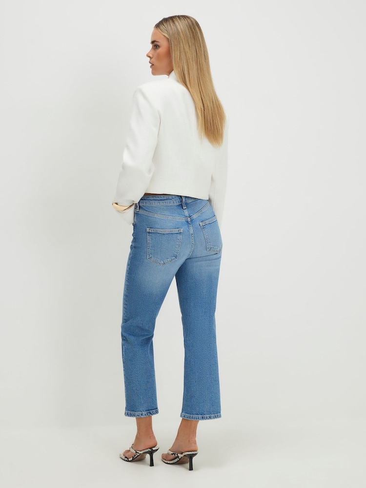 Vaqueros capri acampanados petite de River Island - Imagen 2 de 5
