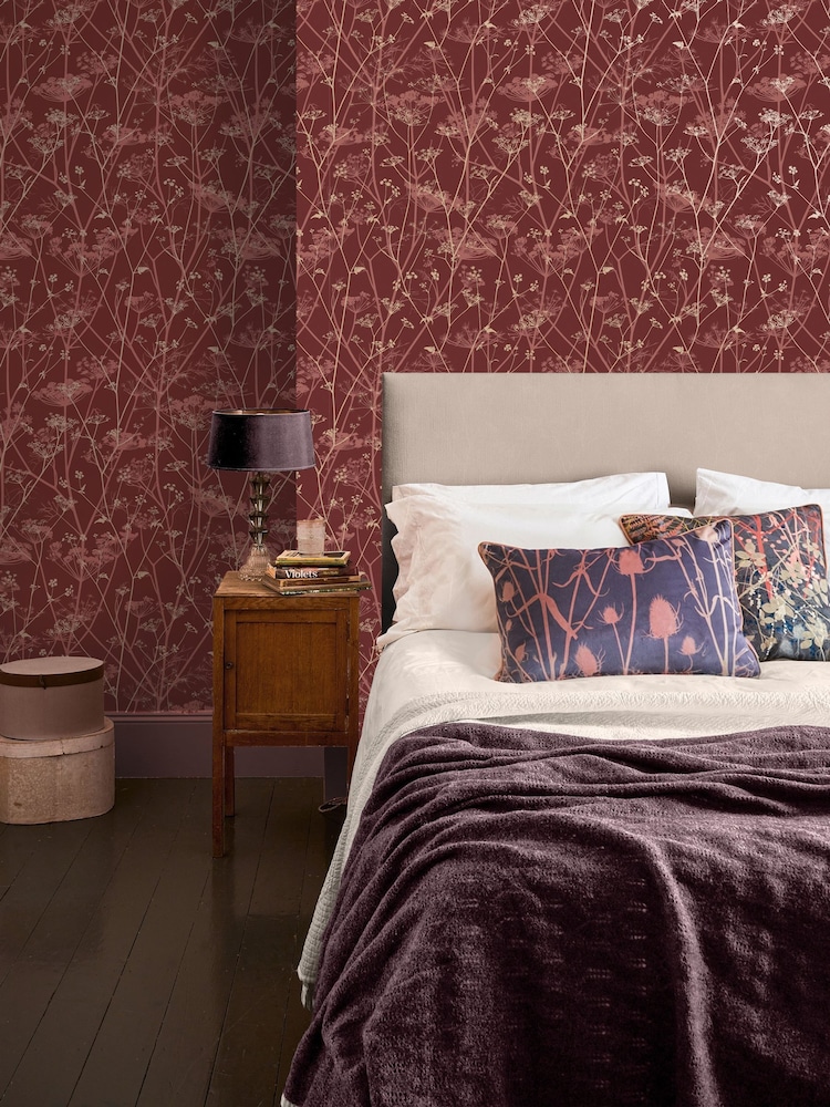 Clarissa Hulse Madder  Pewter Wild Chervil 10M Wallpaper - Image 1 of 3
