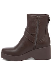 Rocket Dog Brown Jimmy Bangor Pu Wedge Ankle Boots - Image 3 of 6