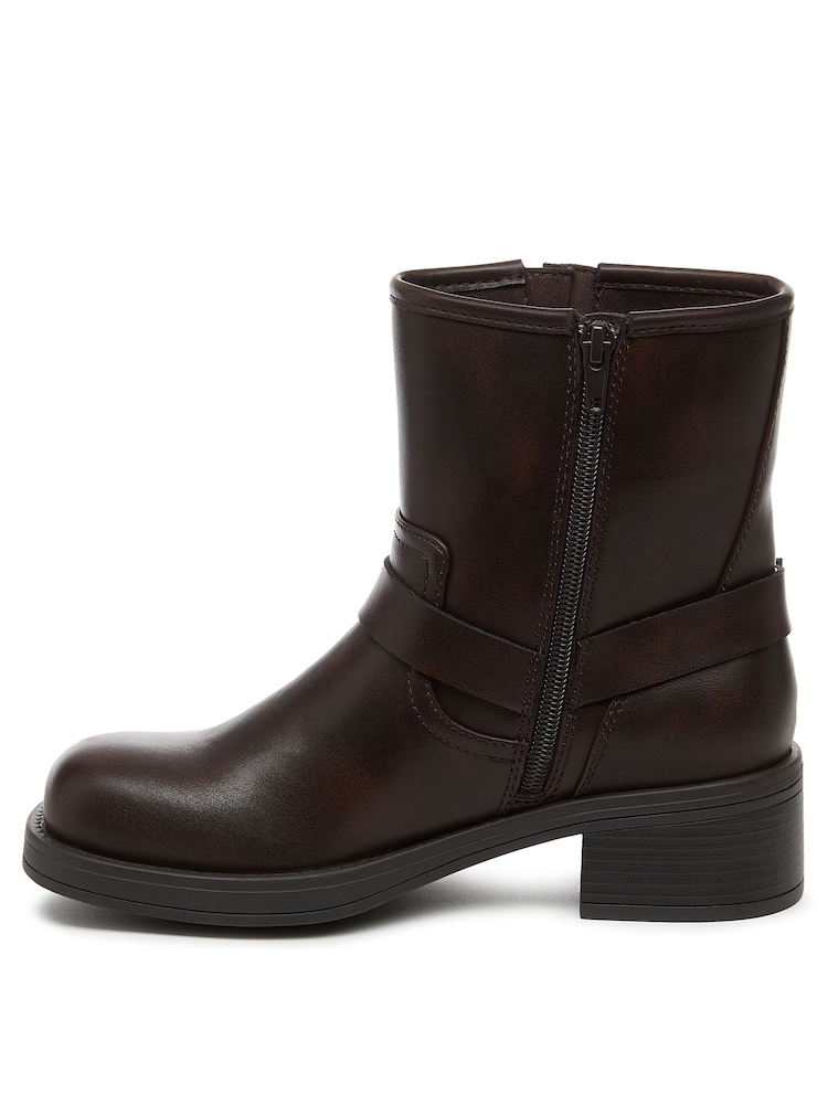 Rocket Dog Nino Tobias Pu Harness Ankle çəkmələr - 6şəkildən 2 şəkil