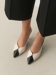שנהב - Forever Comfort® Point Toe Spliced Slingback Heels - תמונה 1 מתוך 8