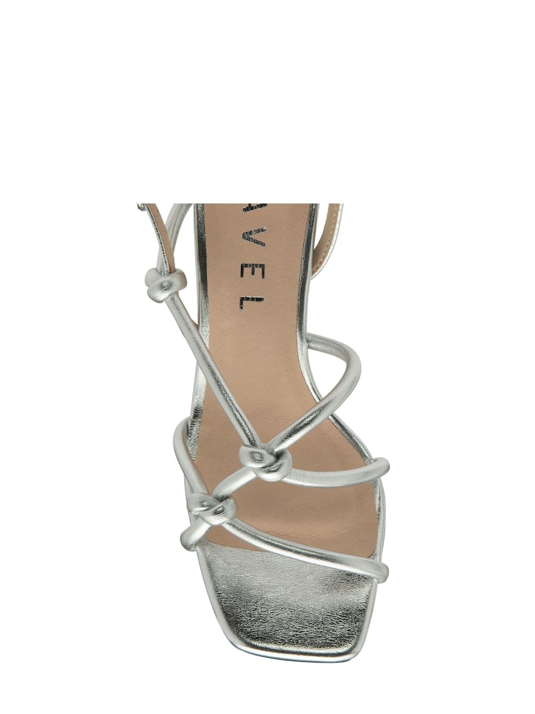 Silber - Ravel Riemchensandalen mit offener Zehe - Bild 4 von 4 Silber - Ravel Riemchensandalen mit offener Zehe - Bild 4 von 4