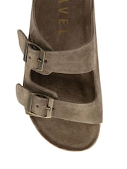 Ravel Natural Leather Toe Post Sandals - Image 4 of 4