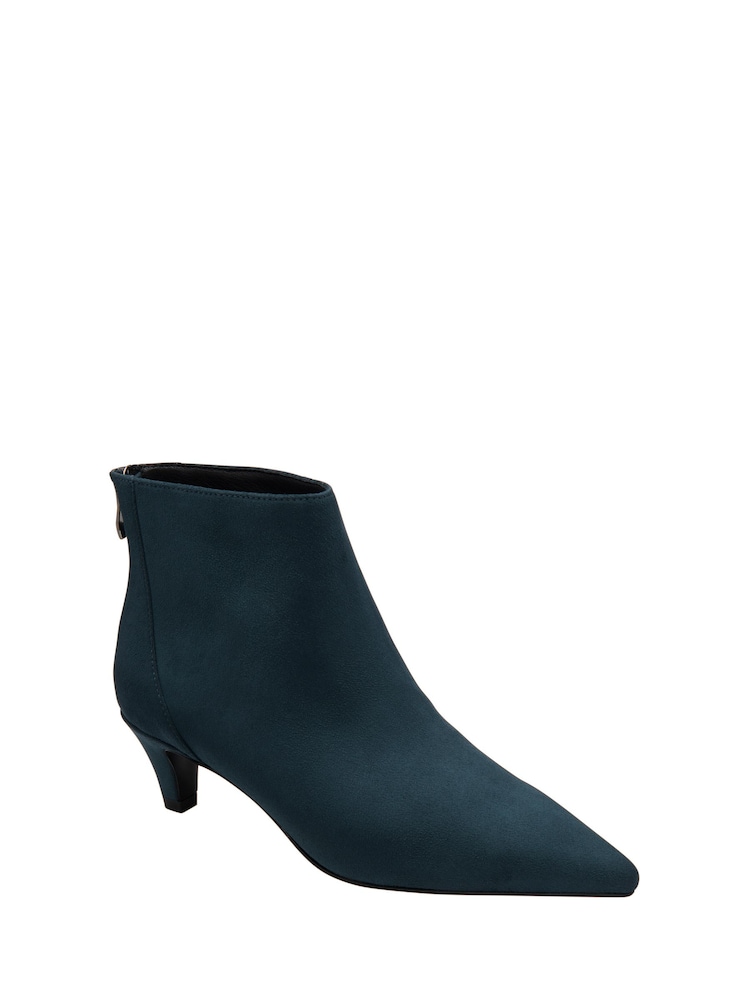 أزرق - Ravel Microfibre Pointed-Toe Ankle Boots - صورة 1 من 4 أزرق - Ravel Microfibre Pointed-Toe Ankle Boots - صورة 1 من 4