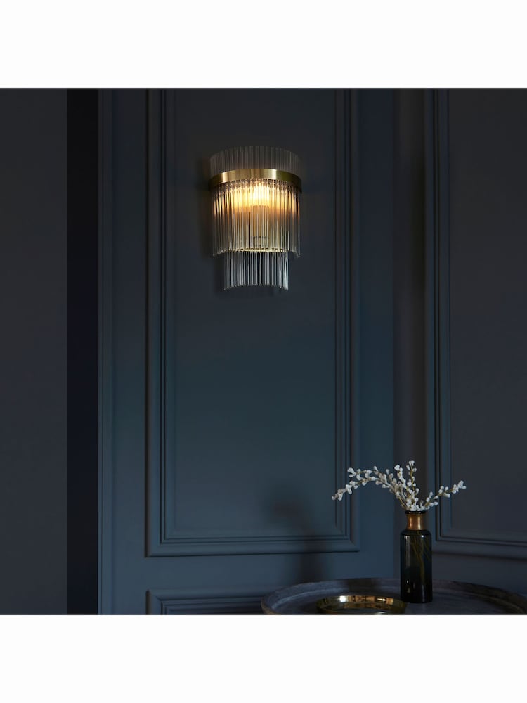 Gallery Home Antique Brass Marston Wall Light - Image 2 of 8