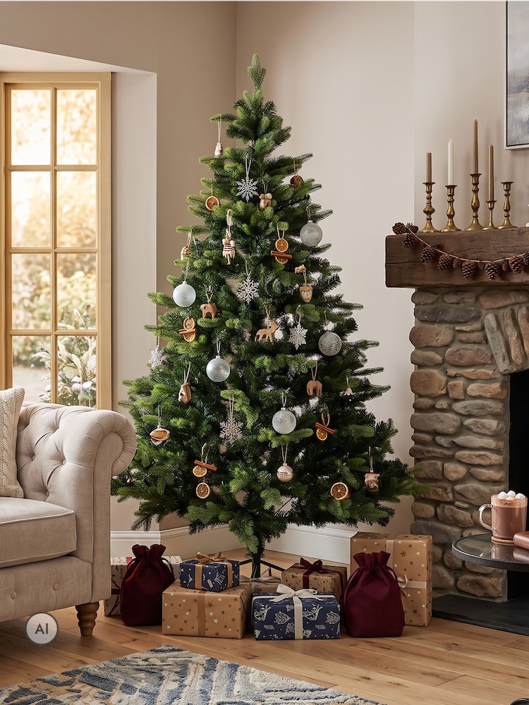 Scottish Everlastings Ltd Green Artificial Mixed Branch Christmas Tree - Image 1 of 3