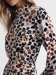 Reiss Lira Animal Print Belted Midi Dress - Image 3 of 4
