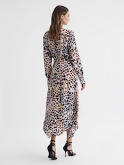Reiss Lira Animal Print Belted Midi Dress - Image 4 of 4