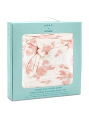 aden + anais Pink Rosettes Hat And Blanket Gift Set - Image 2 of 6