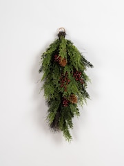 Scottish Everlastings Ltd Green Pine & Berry Swag Wreath - Image 2 of 3