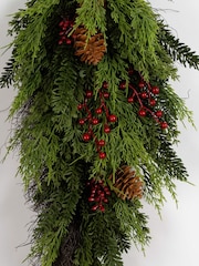 Scottish Everlastings Ltd Green Pine & Berry Swag Wreath - Image 3 of 3