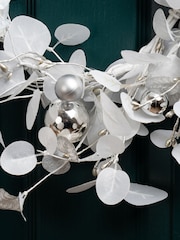 Scottish Everlastings Ltd White Eucalyptus & Bauble Christmas Wreath - Image 3 of 3