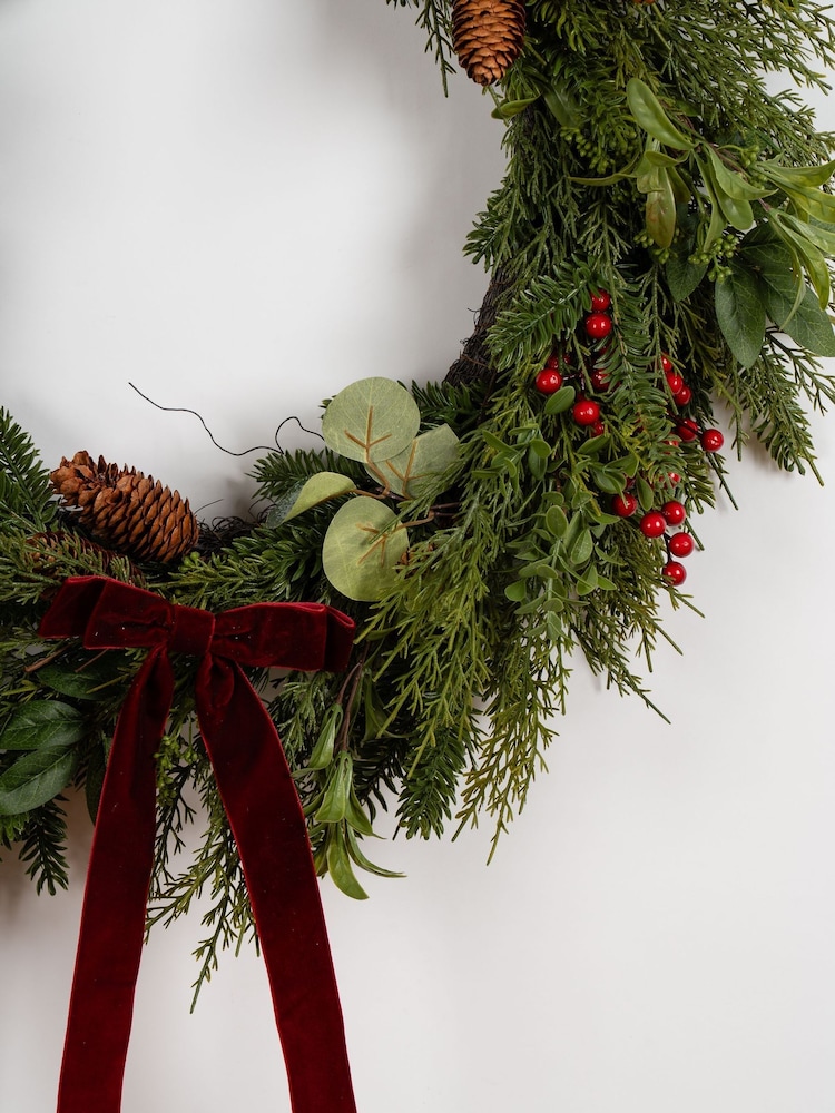 Scottish Everlastings Ltd Red Christmas Oversized Wreath with Velvet Bow - Image 3 of 3 Scottish Everlastings Ltd Red Christmas Oversized Wreath with Velvet Bow - Image 3 of 3